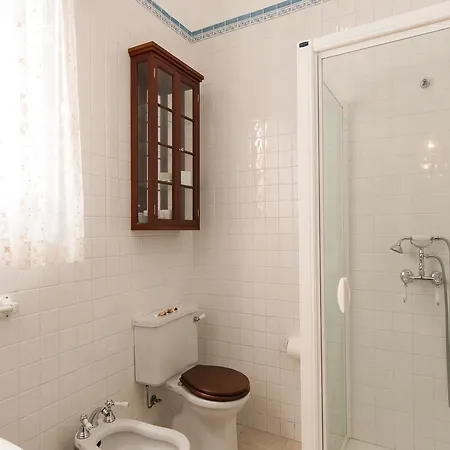 Holiday Home Villa Carmita Bajamar Tenerife * Bajamar (La Laguna)