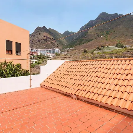 Holiday Home Villa Carmita Bajamar Tenerife Villa