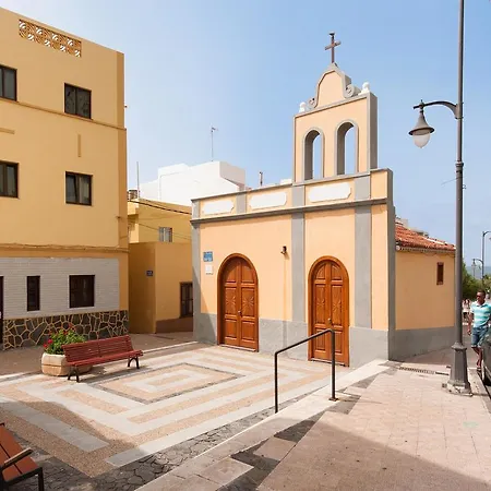 Holiday Home Villa Carmita Bajamar Tenerife バハマル
